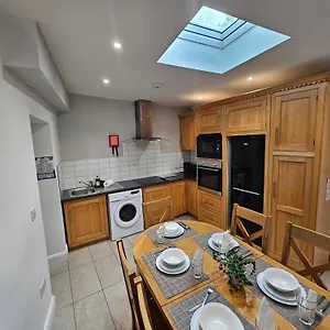 4 Eyre Square Lane Apartment Galway